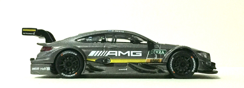 Illustration for article titled Mercedes-AMG C-Coupé DTM 'Paul Di Resta 3' 1/43 by RMZ City